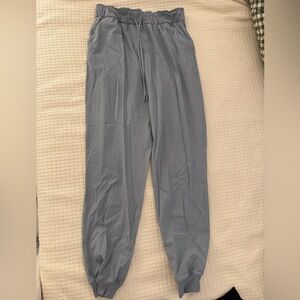 lululemon athletica women’s Charcoal Joggers